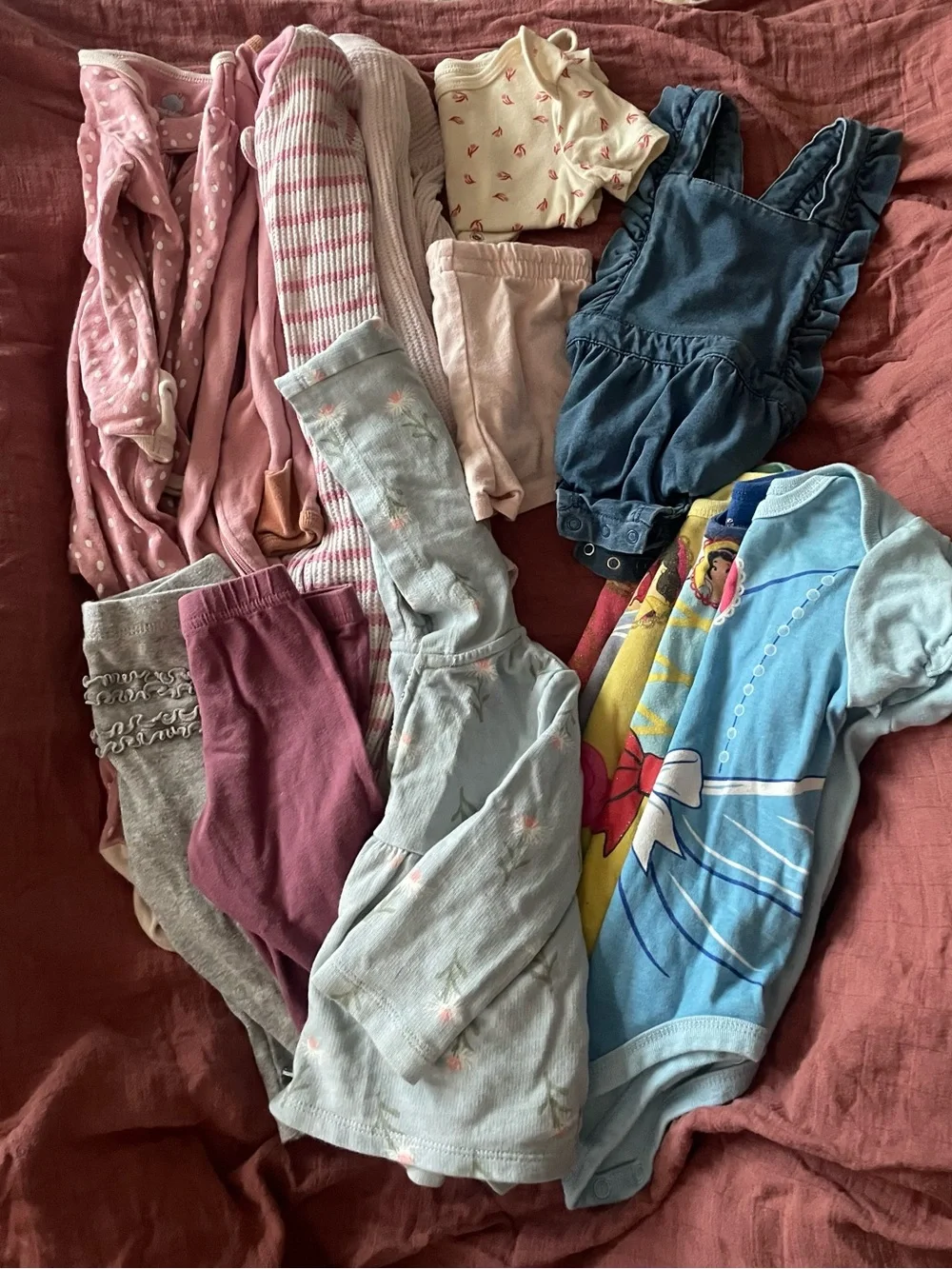 14+ piece Baby Girls Clothing Bundle - 6-9 months